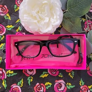 Betsey johnson blue light glasses +1.50